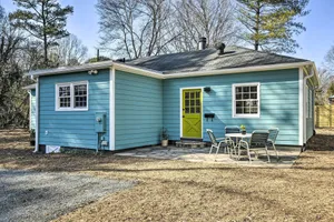 Image of Charming Carrboro Home - Walk to Downtown!