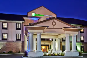 Image of Holiday Inn Express Hotel & Suites Crawfordsville by IHG