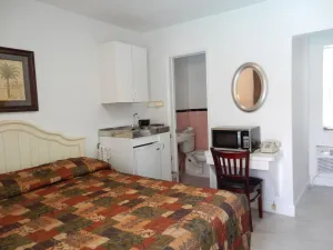 Image of Shell Motel Hollywood