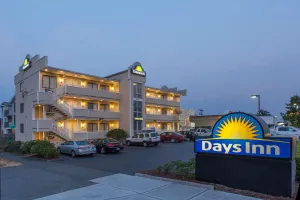 Image of Days Inn by Wyndham Seattle North of Downtown
