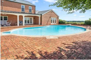 Image of Oak Hill Property