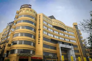 Image of Faletti's Express- Shimla Hill