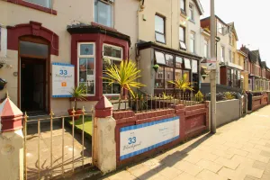 Image of OYO Hotel 33
