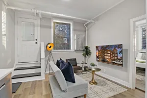 Image of Sleek and Cozy 1BR Apartment - Hartrey G