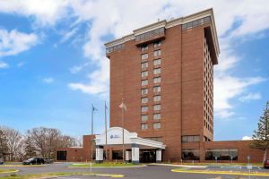 Image of Best Western Brooklyn Center Hotel & Conference Center