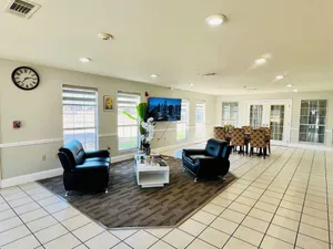 Image of Discovery Inn