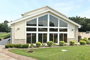 Image of Crown Pointe Lodge; BW Signature Collection