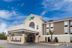 Image of Holiday Inn Express & Suites - Morehead City by IHG