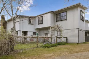 Image of Le Chateau - Centrally located