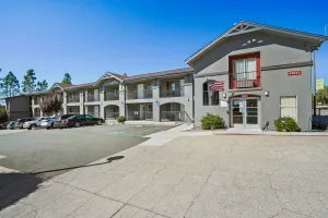 Image of Mission Peak Lodge