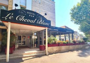 Image of Le Cheval Blanc