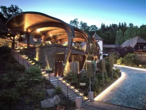 Image of LA CHENEAUDIÈRE - Hôtel Spa - Relais & Châteaux - Restaurant étoilé