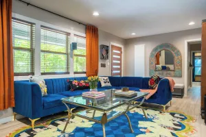 Image of Lamar Suites by Avantstay 2 Homes w/ Shared Pool