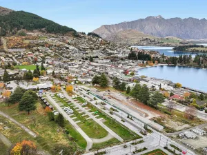 Image of Hampshire Holiday Parks - Queenstown Lakeview