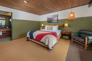 Image of Station House Inn South Lake Tahoe, by Oliver