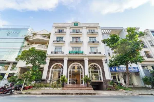 Image of Collection O Emerald Luxury Apartment - Near SECC