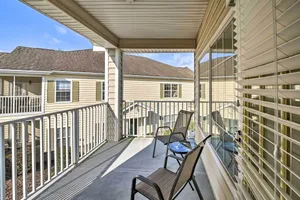 Image of Golfers Paradise in Myrtle Beach with Balcony!