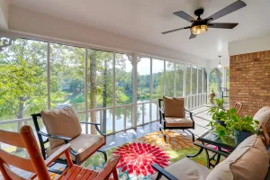 Image of Lakefront Retreat in Jefferson w/ Screened Porch!