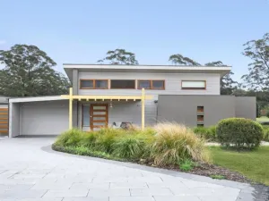 Image of Casa Sul Lago in the H'Lands