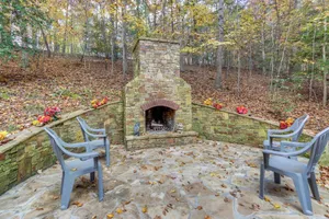 Image of Quiet Murphy Hideaway with Decks and Outdoor Fireplace
