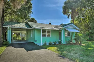 Image of Daytona Beach Escape with Studio Less Than 3 Mi to Beach!
