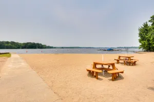 Image of Chippewa Lake Cottage with Fire Pit!