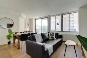 Image of Prime Pentagon City Location Apartment
