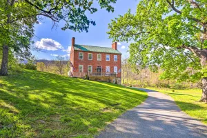 Image of Historic Hammond House with Wine Country View!