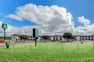 Image of Quality Inn & Suites Junction