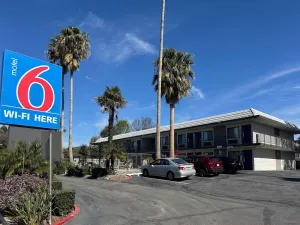 Image of Motel 6-Simi Valley, CA