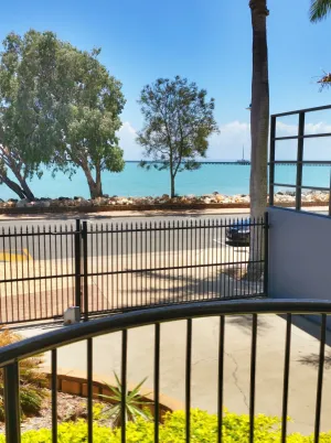 Image of Santalina On Hervey Bay