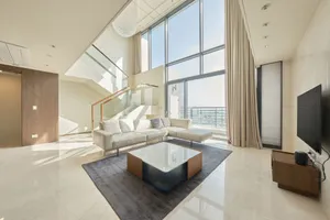 Image of UH FLAT Signature DAEGU