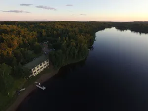 Image of Hanging Horn Lakeside Resort