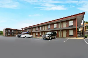 Image of Americas Best Value Inn Near Downtown Nashville