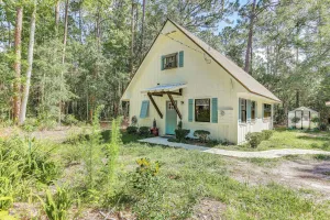 Image of Cozy Fruit Cove Cottage on Hobby Farm w/ Wildlife!