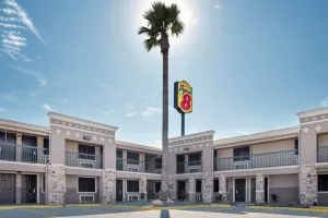 Image of Super 8 by Wyndham McAllen-Downtown-Airport-LA Plaza Mall