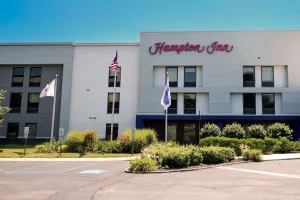 Image of Hampton Inn Flemington