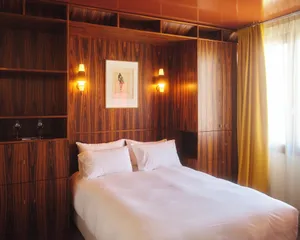 Image of Hôtel Présent - Entrée autonome, réception en ligne - Encore Mieux