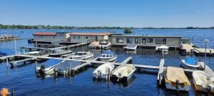 Image of VISSERSLUST Rooms, Apartments and Houseboats