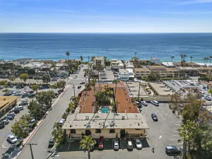 Image of 14 West Laguna Beach