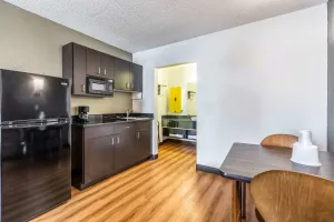 Image of Studio 6-Little Rock, AR - West