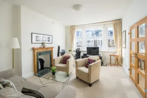 Image of JOIVY Social Distancing for 4 in Earl's Court