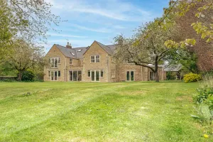 Image of Inkerman House - Gorgeous House and Gardens