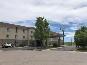 Image of Summit Suites