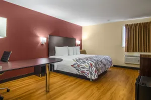 Image of Red Roof Inn Perrysburg