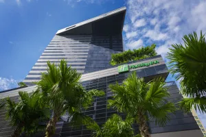 Image of Holiday Inn Bangkok Sukhumvit by IHG