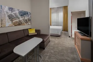 Image of SpringHill Suites by Marriott Chicago O'Hare