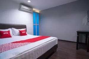 Image of OYO 90281 Hotel Taj seksyen 13