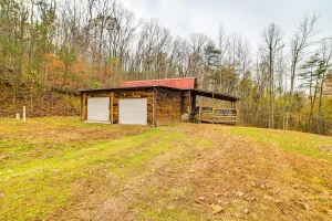 Image of Steps to Kentucky Lake: Cozy Cabin w/ Deck!