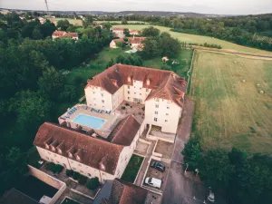 Image of Terres de France - Appart'Hôtel La Roche-Posay